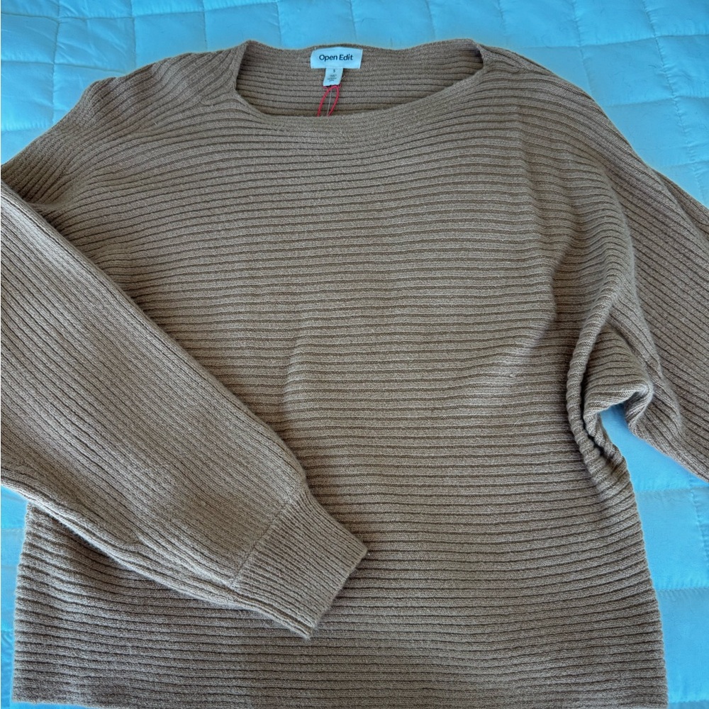 Tan Crew Neck Sweater with Ribbed Texture